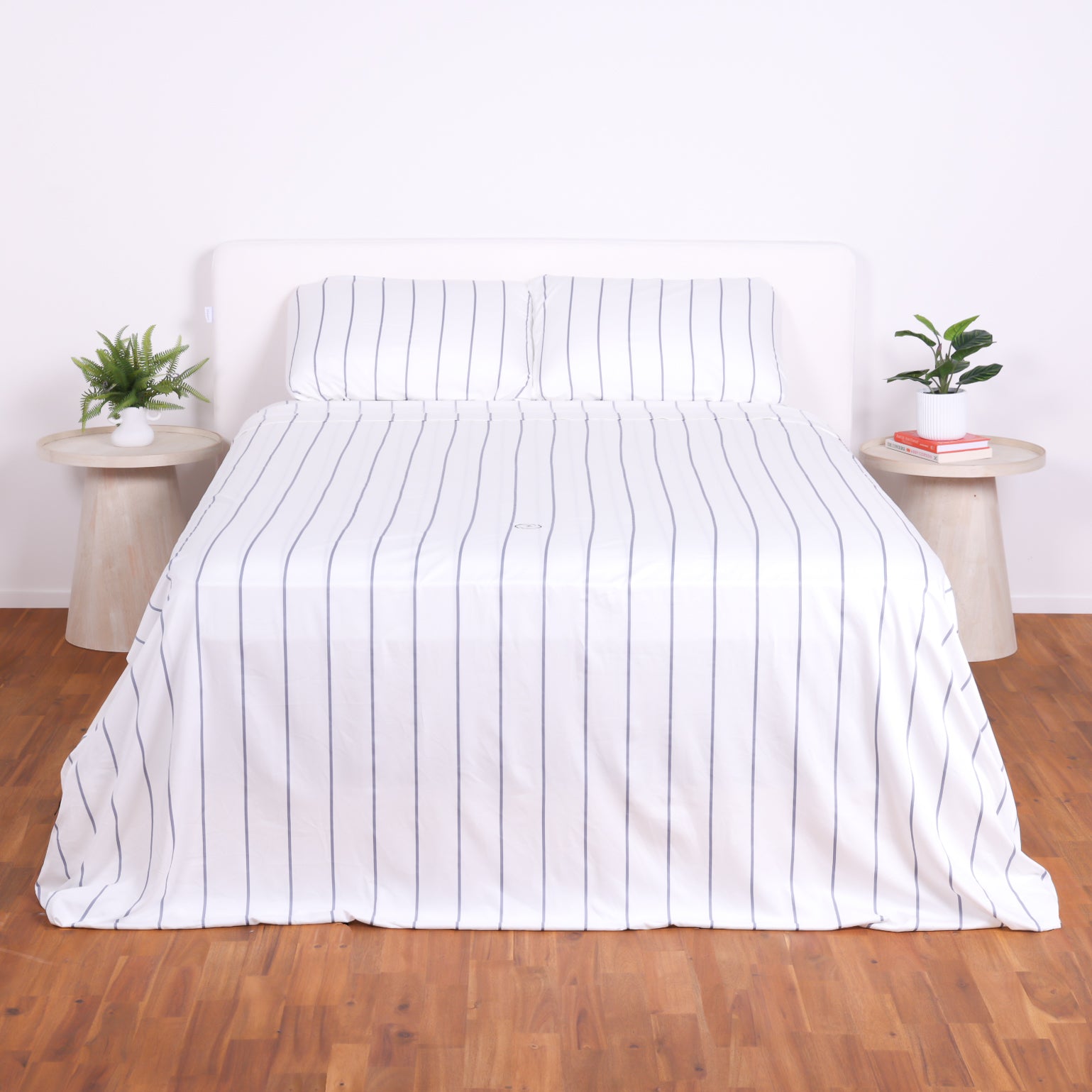 Luxury Bedding Set Queen Tasman Stripes Grey_White