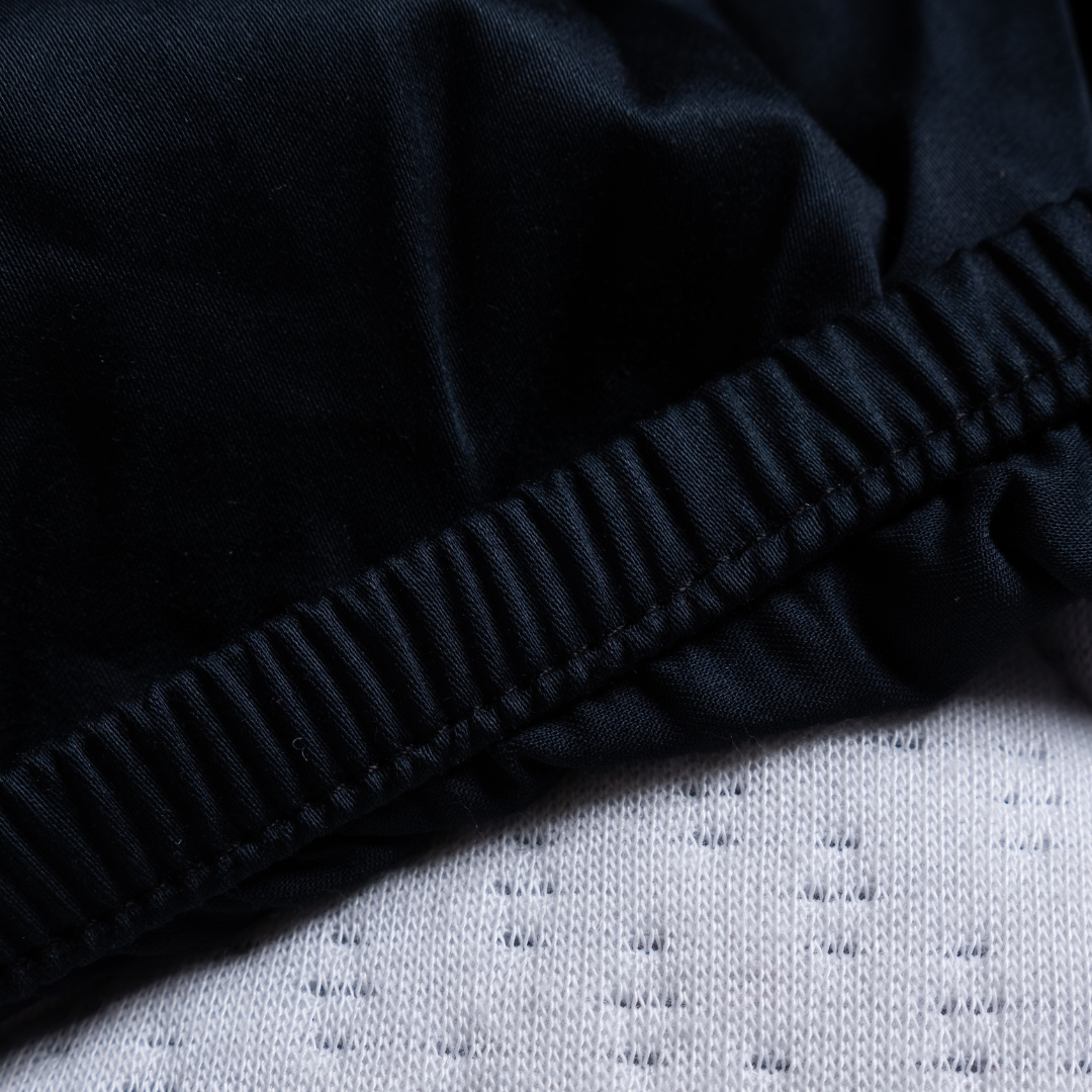 Luxury Bedding Set King Single Nullarbor Black