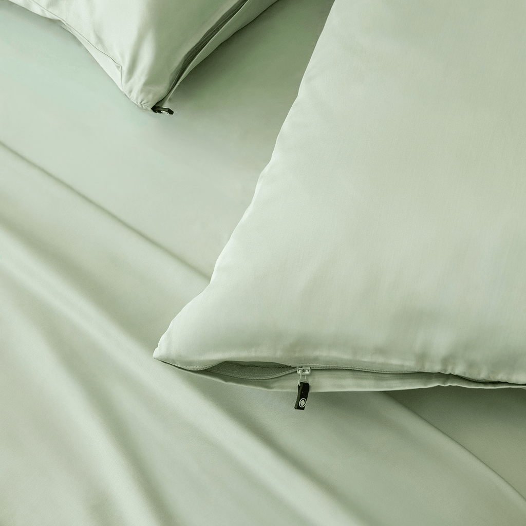 Detailed view of the pillowcase zipper closure, showcasing the concealed zip design for a secure fit and polished appearance.